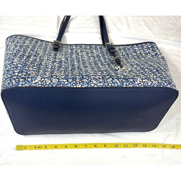 Michael Kors Large Navy Blue Floral Travel Jet Set Carry All Tote Bag - Picture 10 of 15